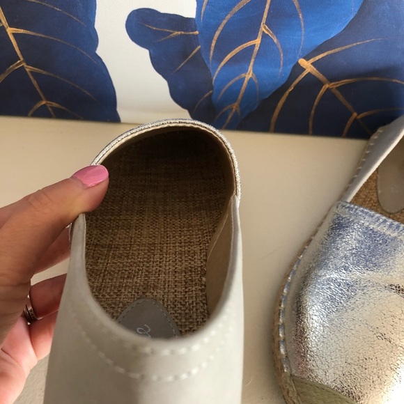 forever folie Shoes Silver Espadrille Slip On Shoes